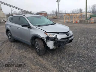 2017 Toyota RAV4 LE with VIN 2T3ZFREV8HW318096, listed as a IAAI auction lot 41928696 with 133,221 mi miles and . Bid and sale history available at carsss.com. Image 1.