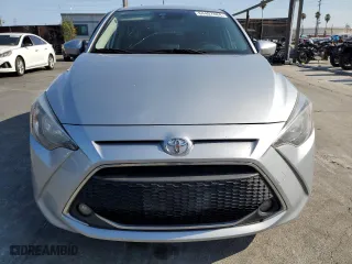 2019 Toyota Yaris Sedan L with VIN 3MYDLBYV2KY507562, listed as a Copart auction lot 64407884 with 85,982 mi miles and Salvage Title. Bid and sale history available at carsss.com. Image 5.