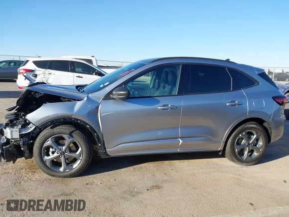 2024 Ford Escape ST-Line with VIN 1FMCU0MN5RUB05562, listed as a IAAI auction lot 41667538 with 59 mi miles and . Bid and sale history available at DreamBid. Image 14.