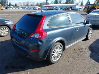 2011 Volvo C30 with VIN YV1672MK7B2226292, listed as a IAAI auction lot 41871256 with 119,476 mi miles. Bid and sale history available at carsss.com. Image 4.