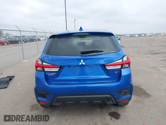 2023 Mitsubishi Outlander ES z VIN JA4ARUAUXPU001785, wystawiony jako IAAI lot #42014049 z przebiegiem 56 431 mil mil oraz . Historia ofert i sprzedaży dostępna na DreamBid. Obrazek 16.