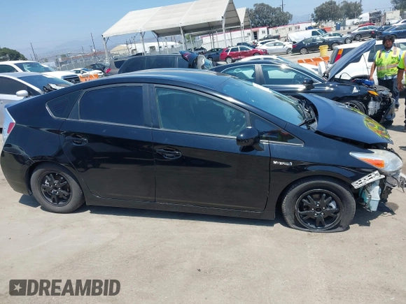 2015 Toyota Prius Four z VIN JTDKN3DU3F1914593, wystawiony jako IAAI lot #42477785 z przebiegiem 127 244 mil mil oraz . Historia ofert i sprzedaży dostępna na DreamBid. Obrazek 14.
