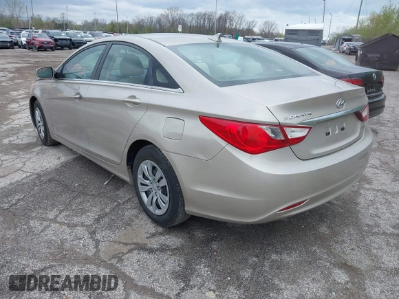 2011 Hyundai Sonata GLS with VIN 5NPEB4AC2BH061548, listed as a IAAI auction lot 42055422 with 131,366 mi miles and . Bid and sale history available at carsss.com. Image 3.