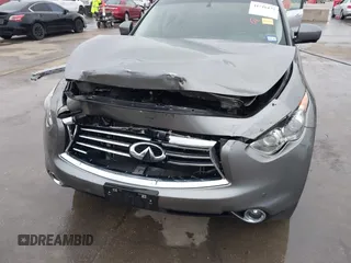 2015 Infiniti QX70 с VIN JN8CS1MUXFM380576, выставлен на аукционе IAAI как лот 41516132 с пробегом 109 662 миль миль и . История ставок и продаж доступна на DreamBid. Изображение 6.