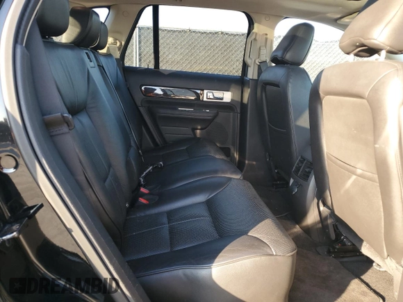 2009 Lincoln MKX z VIN 2LMDU68C69BJ12806, wystawiony jako Copart lot #88751365 z przebiegiem 257 315 mil mil oraz Szkoda całkowita • Salvage title. Historia ofert i sprzedaży dostępna na DreamBid. Obrazek 11.