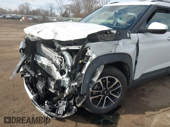2024 Chevrolet TrailBlazer LT with VIN KL79MPSL2RB180818, listed as a IAAI auction lot 41870020 with 7,622 mi miles and . Bid and sale history available at DreamBid. Image 6.