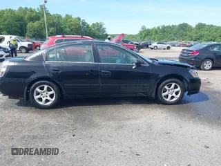 2006 Nissan Altima S z VIN 1N4AL11D96C242480, wystawiony jako IAAI lot #42265681 z przebiegiem 168 449 mil mil oraz . Historia ofert i sprzedaży dostępna na DreamBid. Obrazek 13.