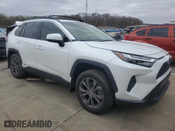 2024 Toyota RAV4 Hybrid XLE Premium с VIN JTMB6RFV2RJ046614, выставлен на аукционе Copart как лот 51160525 с пробегом 18 365 миль миль и Списание • Salvage title. История ставок и продаж доступна на DreamBid. Изображение 4.