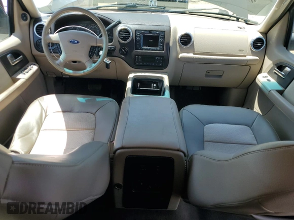 2003 Ford Expedition Eddie Bauer with VIN 1FMFU18L43LA54905, listed as a Copart auction lot 56218915 with 129,587 mi miles and Clean title. Bid and sale history available at DreamBid. Image 8.