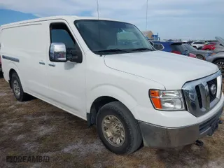 2018 Nissan NV SV with VIN 1N6AF0KY0JN815953, listed as a IAAI auction lot 40601820 with NaN miles. Bid and sale history available at carsss.com. Image 1.