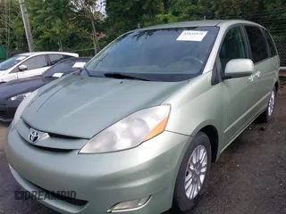 2007 Toyota Sienna XLE z VIN 5TDZK22C27S098511, wystawiony jako IAAI lot #42432979 z przebiegiem 271 441 mil mil oraz . Historia ofert i sprzedaży dostępna na DreamBid. Obrazek 6.