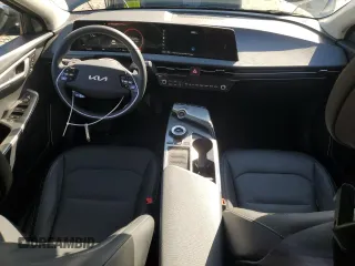 2024 Kia EV6 Wind with VIN KNDC3DLC2R5192586, listed as a Copart auction lot 52867695 with 19,594 mi miles and Clean Title. Bid and sale history available at DreamBid. Image 8.