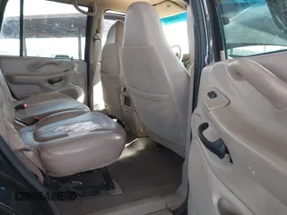 2002 Ford Expedition Eddie Bauer with VIN 1FMPU18L82LA66218, listed as a IAAI auction lot 41696151 with 214,195 mi miles and . Bid and sale history available at DreamBid. Image 8.
