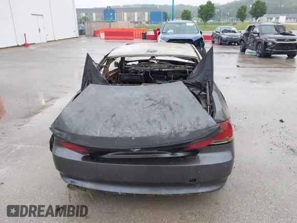 2008 BMW 3 Series 328xi with VIN WBAWC33528PC87175, listed as a IAAI auction lot 42416559 with Not provided miles and . Bid and sale history available at DreamBid. Image 13.