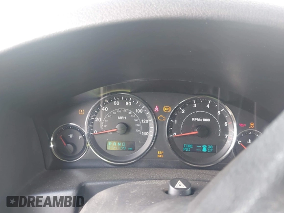 2006 Jeep Commander Limited with VIN 1J8HH58N96C280493, listed as a IAAI auction lot 42589014 with 234,739 mi miles and . Bid and sale history available at DreamBid. Image 7.