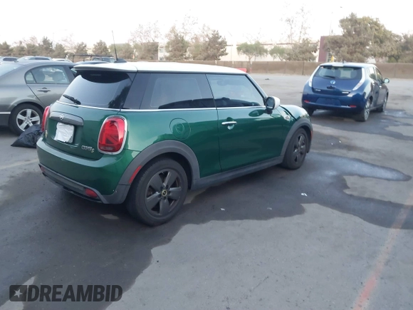 2020 MINI Hardtop Cooper SE with VIN WMWXP3C09L2M38724, listed as a IAAI auction lot 41164970 with Not Provided miles and . Bid and sale history available at DreamBid. Image 4.