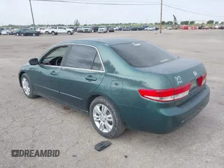 2003 Honda Accord LX z VIN JHMCM56313C053632, wystawiony jako IAAI lot #42094825 z przebiegiem 209 612 mil mil oraz . Historia ofert i sprzedaży dostępna na DreamBid. Obrazek 3.