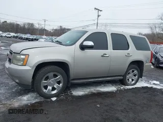 2009 Chevrolet Tahoe Special Service Vehicle with VIN 1GNFK03079R261304, listed as a IAAI auction lot 41555607 with 182,880 mi miles. Bid and sale history available at carsss.com. Image 14.