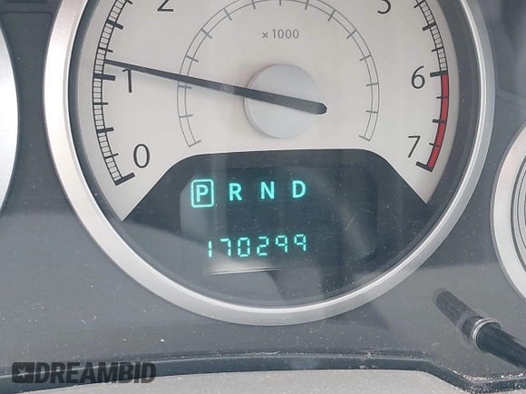 2008 Chrysler Town & Country Touring with VIN 2A8HR54P48R730548, listed as a IAAI auction lot 42252552 with 170,299 mi miles and . Bid and sale history available at DreamBid. Image 7.