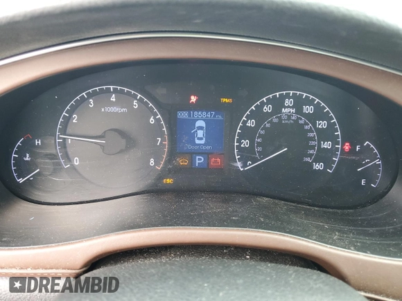 2014 Hyundai Genesis 3.8L with VIN KMHGC4DD2EU260700, listed as a Copart auction lot 64601574 with 185,847 mi miles and Salvage Title. Bid and sale history available at carsss.com. Image 9.