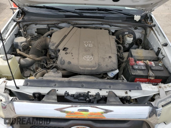 2013 Toyota Tacoma with VIN 3TMLU4EN6DM116738, listed as a Copart auction lot 52807235 with 178,245 mi miles and Salvage title. Bid and sale history available at DreamBid. Image 11.