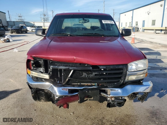 2007 GMC Sierra 1500 Classic SL with VIN 2GTEC13V071175048, listed as a Copart auction lot 88557605 with NaN miles and Salvage Title. Bid and sale history available at carsss.com. Image 5.