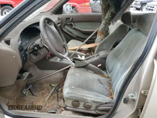 1993 Toyota Camry LE with VIN 4T1SK12E5PU316445, listed as a Copart auction lot 77534394 with 175,506 mi miles and Salvage Title. Bid and sale history available at carsss.com. Image 7.