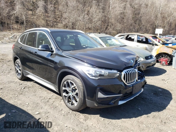 2020 BMW X1 xDrive28i with VIN WBXJG9C01L5P79502, listed as a Copart auction lot 46397463 with 26,326 mi miles. Bid and sale history available at carsss.com. Image 4.