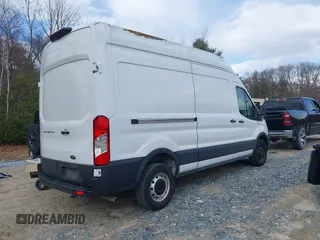 2023 Ford Transit Cargo с VIN 1FTBR1X88PKA71476, выставлен на аукционе IAAI как лот 41835185 с пробегом 39 374 миль миль и . История ставок и продаж доступна на DreamBid. Изображение 4.