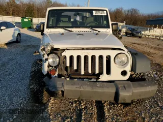 2009 Jeep Wrangler X with VIN 1J4FA241X9L782609, listed as a Copart auction lot 88790305 with 120,450 mi miles and Clean Title. Bid and sale history available at DreamBid. Image 5.