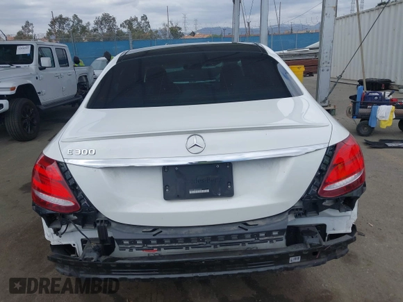 2018 Mercedes-Benz E 300 with VIN WDDZF4JB0JA371240, listed as a IAAI auction lot 42061937 with 66,167 mi miles and . Bid and sale history available at DreamBid. Image 17.
