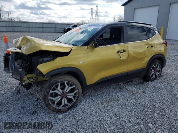 2021 Kia Seltos SX with VIN KNDETCA26M7060649, listed as a Copart auction lot 50379035 with 147,872 mi miles and Salvage Title. Bid and sale history available at carsss.com. Image 1.