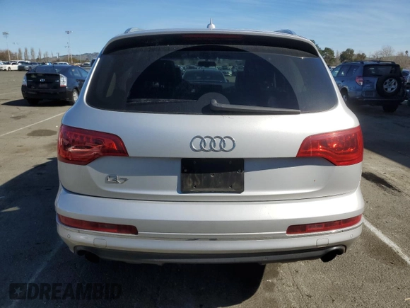 2011 Audi Q7 Premium Plus z VIN WA1LGAFE6BD009566, wystawiony jako Copart lot #46506925 z przebiegiem 121 896 mil mil oraz Szkoda całkowita • Salvage title. Historia ofert i sprzedaży dostępna na DreamBid. Obrazek 6.
