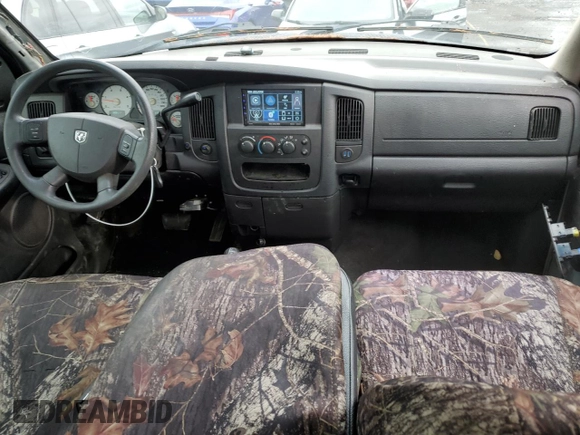 2005 Dodge 3500 SLT z VIN 3D7LS38C65G747327, wystawiony jako Copart lot #82444464 z przebiegiem 325 511 mil mil oraz Szkoda całkowita • Salvage title. Historia ofert i sprzedaży dostępna na DreamBid. Obrazek 8.