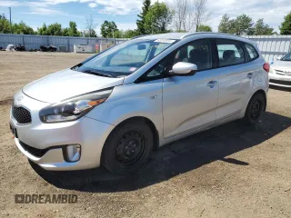 2014 Kia Rondo LX with VIN KNAHT8A30E7047543, listed as a Copart auction lot 60613534 with 168,705 mi miles and Salvage Title. Bid and sale history available at carsss.com. Image 1.