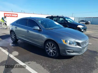 2017 Volvo S60 Inscription with VIN LYV402HK7HB120640, listed as a IAAI auction lot 41583114 with 71,884 mi miles. Bid and sale history available at carsss.com. Image 1.