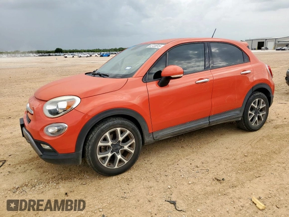 2016 FIAT 500X Trekking с VIN ZFBCFXCT2GP367075, выставлен на аукционе Copart как лот 62720515 с пробегом 87 593 миль миль и Списание • Salvage title. История ставок и продаж доступна на DreamBid. Изображение 1.