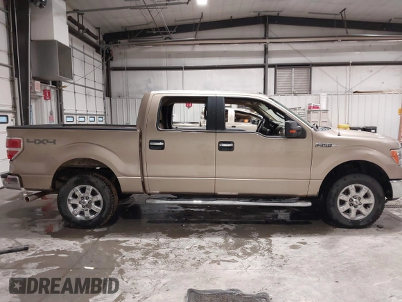 2014 Ford F-150 XL with VIN 1FTFW1EF9EKF69470, listed as a IAAI auction lot 41949077 with 195,933 mi miles. Bid and sale history available at carsss.com. Image 13.