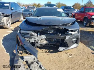 2016 Chevrolet Camaro 2SS with VIN 1G1FG1R71G0122171, listed as a IAAI auction lot 41304137 with 1 mi miles. Bid and sale history available at carsss.com. Image 6.