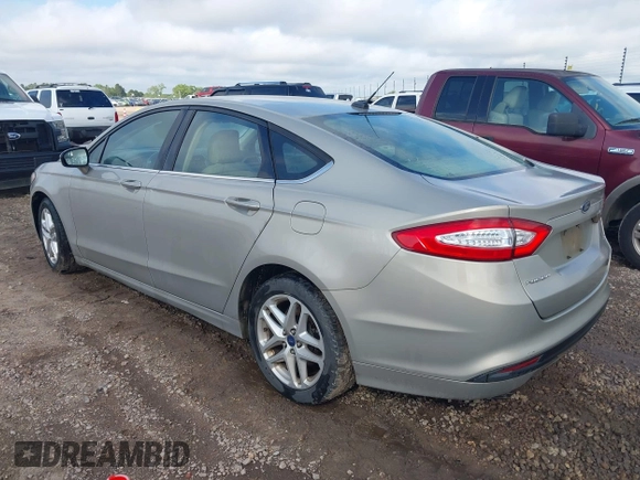 2015 Ford Fusion SE with VIN 3FA6P0H76FR296583, listed as a IAAI auction lot 41917464 with 232,978 mi miles. Bid and sale history available at carsss.com. Image 3.