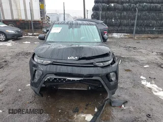 2022 Kia Soul EX with VIN KNDJ33AU1N7803820, listed as a IAAI auction lot 41574877 with 55,340 mi miles. Bid and sale history available at carsss.com. Image 12.