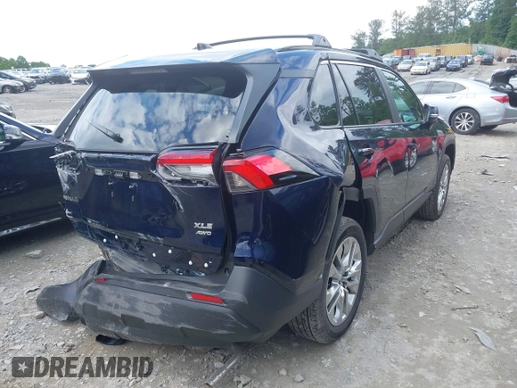 2025 Toyota RAV4 XLE Premium z VIN 2T3A1RFV7SW514631, wystawiony jako IAAI lot #42247225 z przebiegiem 4 815 mil mil oraz . Historia ofert i sprzedaży dostępna na DreamBid. Obrazek 4.