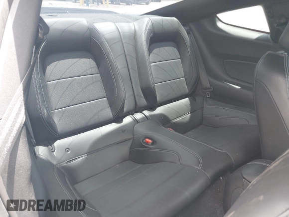 2022 Ford Mustang GT z VIN 1FA6P8CF9N5118407, wystawiony jako IAAI lot #42391902 z przebiegiem 25 355 mil mil oraz . Historia ofert i sprzedaży dostępna na DreamBid. Obrazek 8.