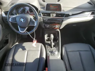 2019 BMW X1 xDrive28i with VIN WBXHT3C53K5L35670, listed as a Copart auction lot 53493245 with 14,201 mi miles and Salvage Title. Bid and sale history available at carsss.com. Image 8.
