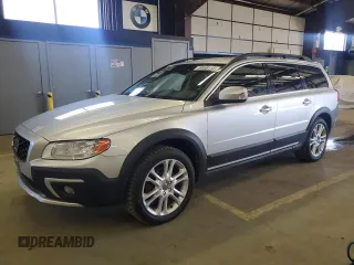 2016 Volvo XC70 T5 Premier with VIN YV4612NK9G1268060, listed as a Copart auction lot 49958115 with 168,591 mi miles and Clean Title. Bid and sale history available at DreamBid. Image 1.