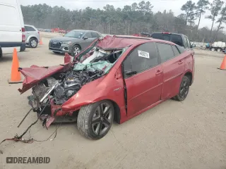 2020 Toyota Prius L Eco with VIN JTDKARFU7L3122118, listed as a Copart auction lot 44808215 with 0 mi miles and Salvage Title. Bid and sale history available at carsss.com. Image 1.