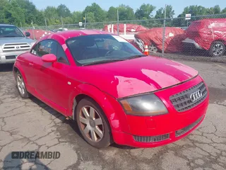 2003 Audi TT z VIN TRUSC28N631023962, wystawiony jako IAAI lot #42472748 z przebiegiem 195 983 mil mil oraz . Historia ofert i sprzedaży dostępna na DreamBid. Obrazek 1.