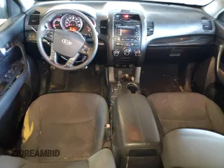 2012 Kia Sorento LX with VIN 5XYKTDA28CG243352, listed as a Copart auction lot 49728075 with 214,974 mi miles and Clean Title. Bid and sale history available at carsss.com. Image 8.