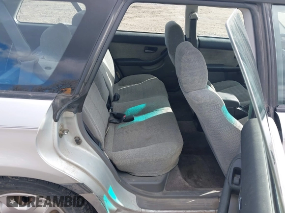 2002 Subaru Legacy L with VIN 4S3BH635827304554, listed as a IAAI auction lot 41692147 with 193,121 mi miles and . Bid and sale history available at DreamBid. Image 8.
