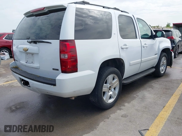 2008 Chevrolet Tahoe 1LT с VIN 1GNFC13018R133979, выставлен на аукционе IAAI как лот 42608904 с пробегом 261 711 миль миль и . История ставок и продаж доступна на DreamBid. Изображение 4.